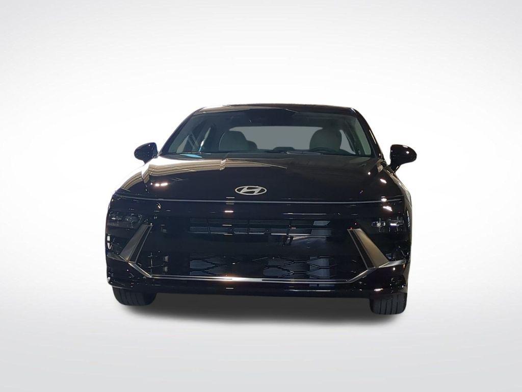 new 2025 Hyundai Sonata car, priced at $27,822