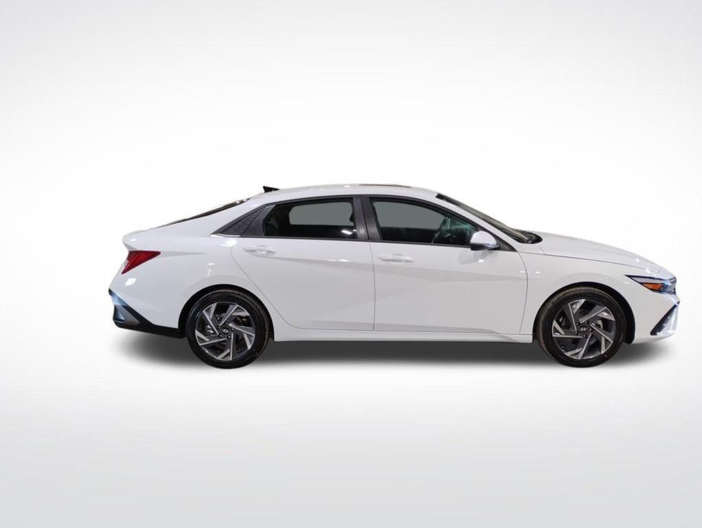 new 2025 Hyundai Elantra car, priced at $25,142