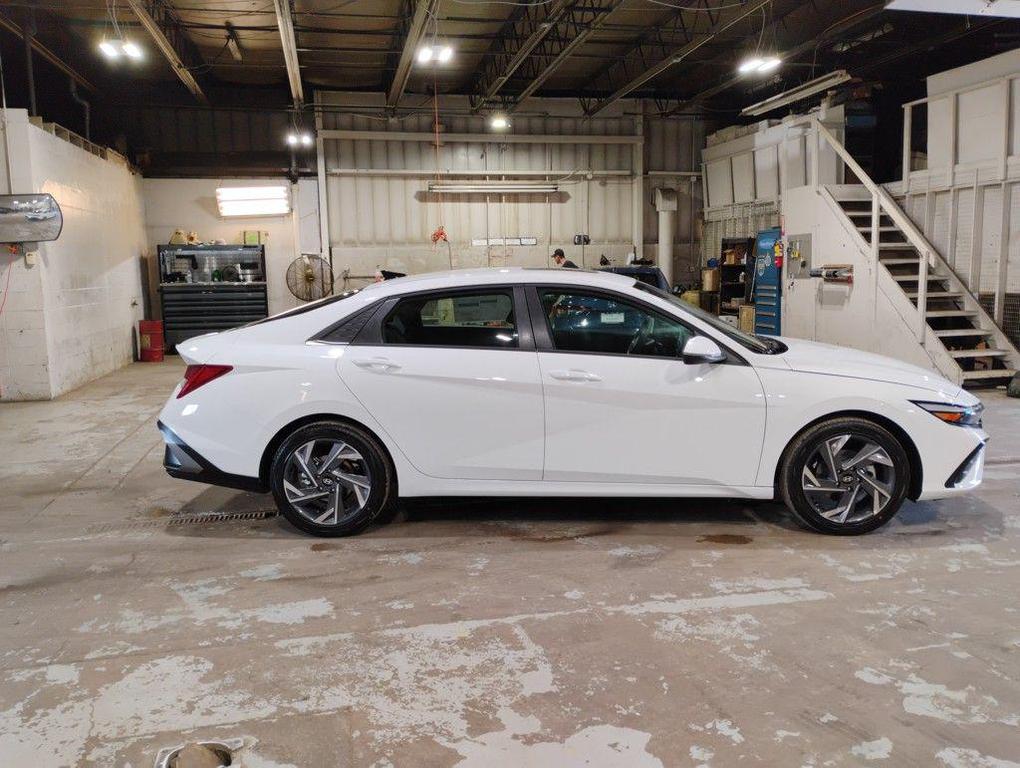 new 2025 Hyundai Elantra car, priced at $25,142
