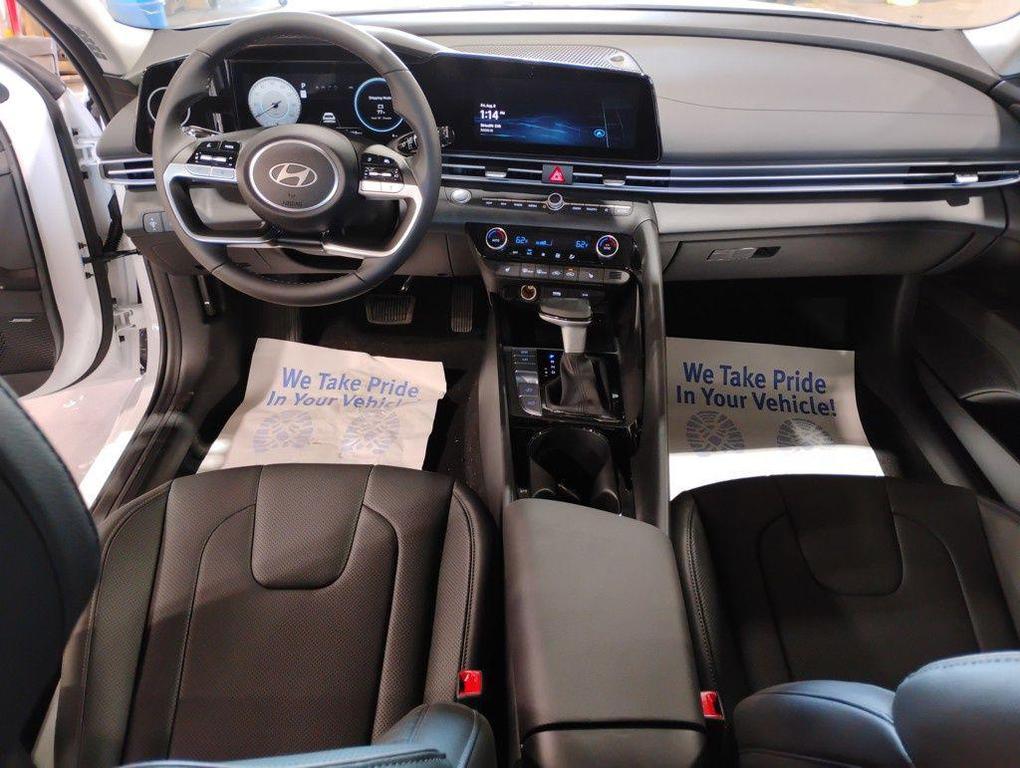 new 2025 Hyundai Elantra car, priced at $25,142