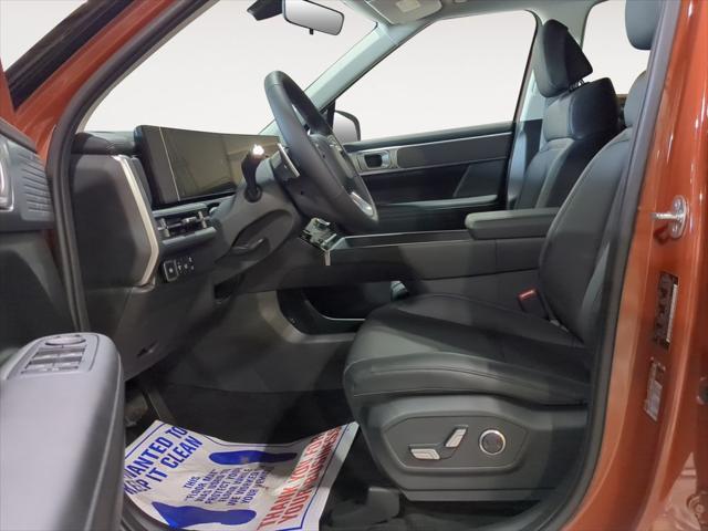 new 2025 Hyundai Santa Fe car, priced at $37,958
