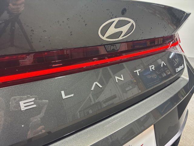 new 2025 Hyundai Elantra car, priced at $24,623
