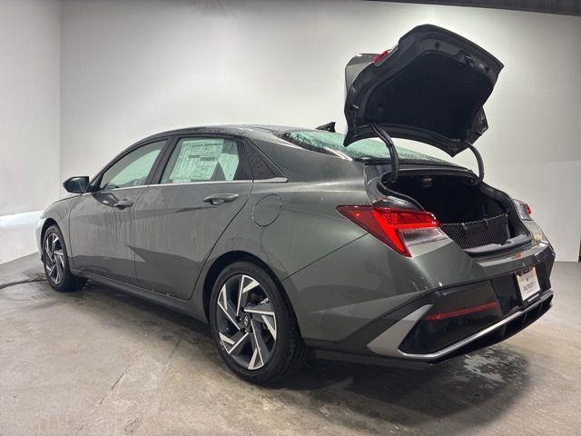 new 2025 Hyundai Elantra car, priced at $24,623