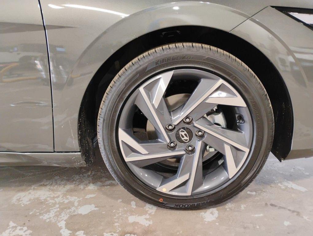 new 2025 Hyundai Elantra car, priced at $24,623