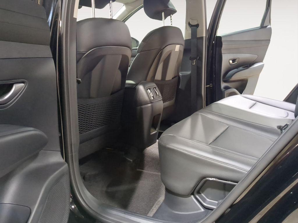 new 2025 Hyundai TUCSON Hybrid car, priced at $31,992