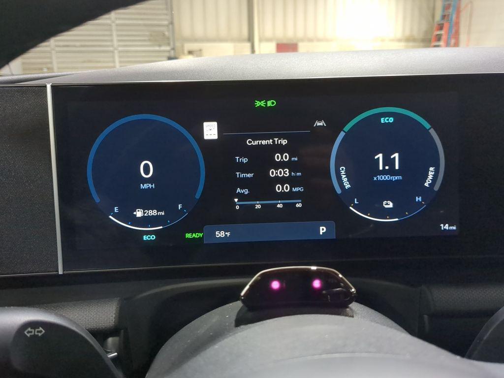 new 2025 Hyundai TUCSON Hybrid car, priced at $31,742