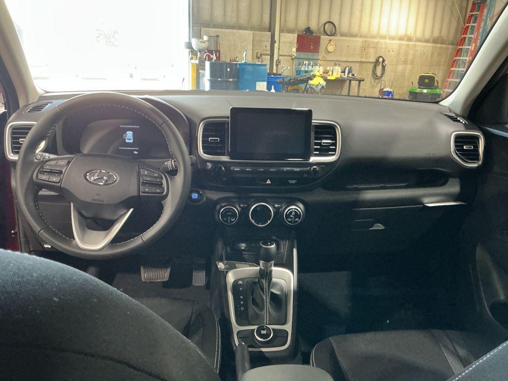 new 2025 Hyundai Venue car, priced at $21,951