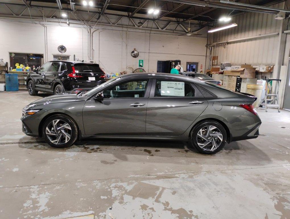 new 2025 Hyundai Elantra car, priced at $21,256