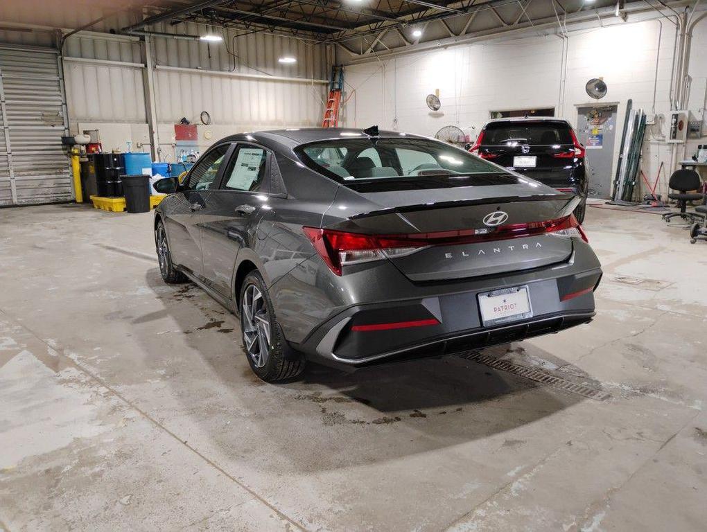 new 2025 Hyundai Elantra car, priced at $21,256