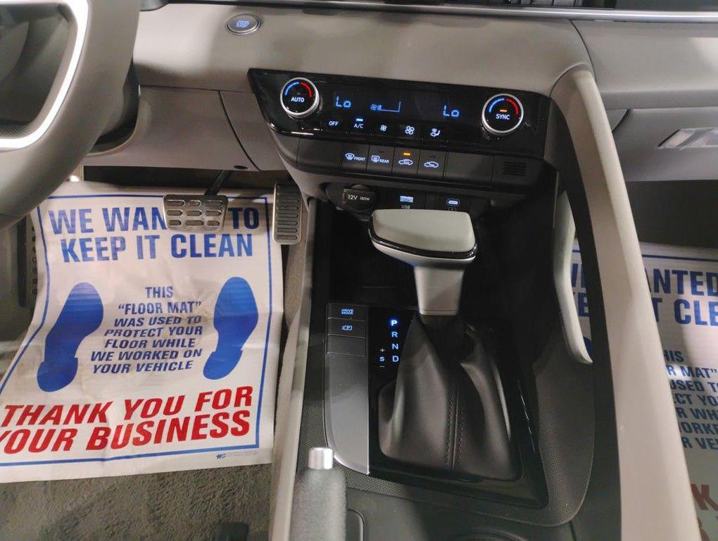 new 2025 Hyundai Elantra car, priced at $21,256