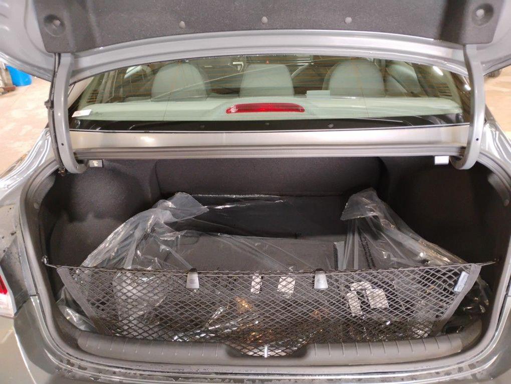 new 2025 Hyundai Elantra car, priced at $21,256