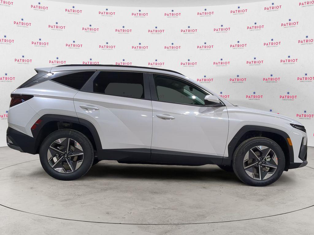 new 2025 Hyundai Tucson car, priced at $28,090