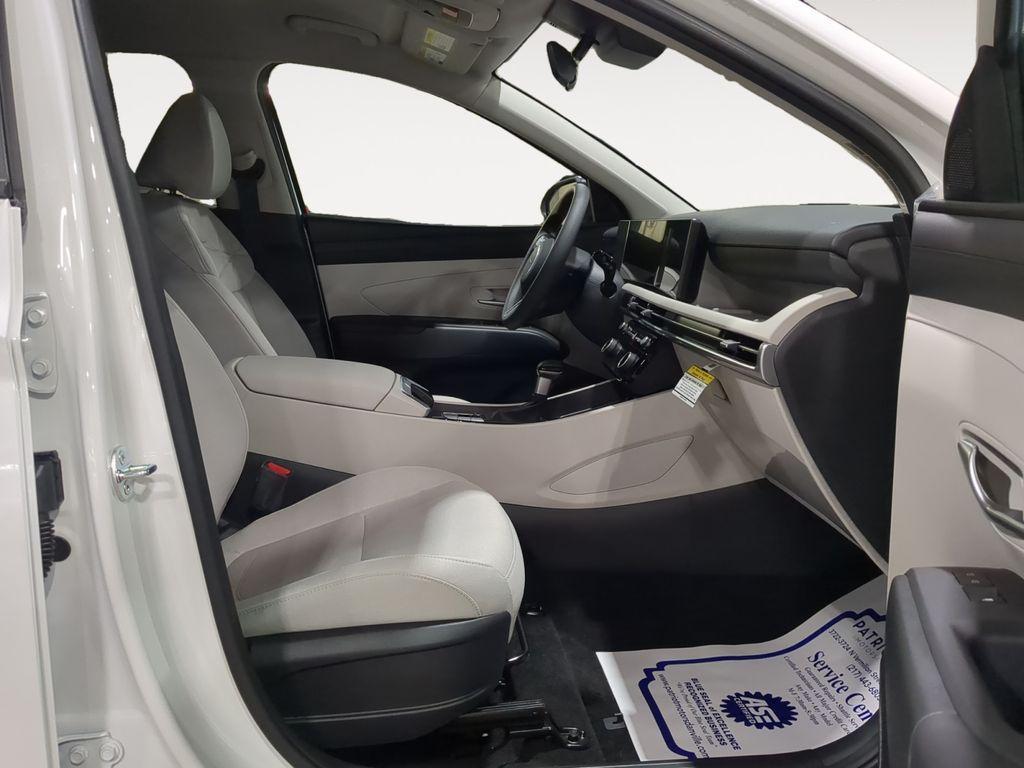 new 2025 Hyundai Tucson car, priced at $28,090