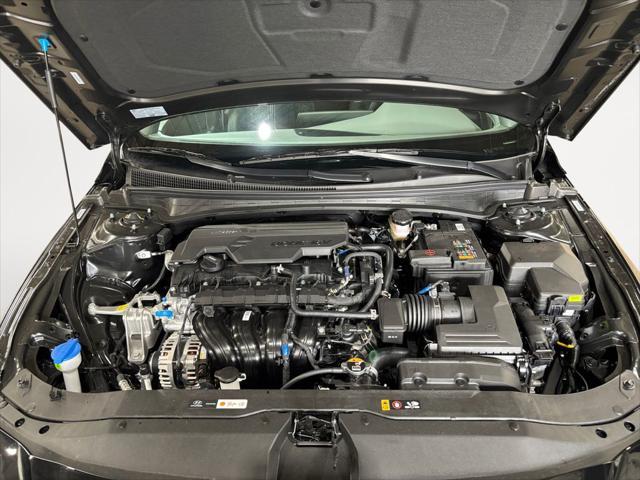 new 2025 Hyundai Elantra car, priced at $22,923