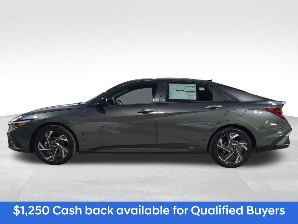 new 2025 Hyundai Elantra car, priced at $22,915
