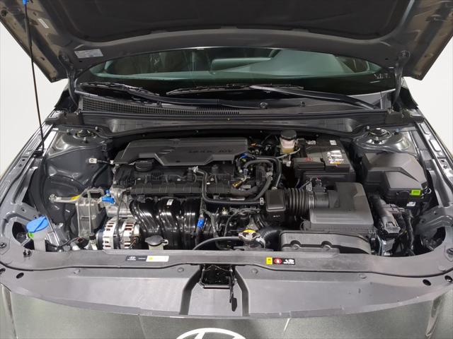 new 2025 Hyundai Elantra car, priced at $22,915