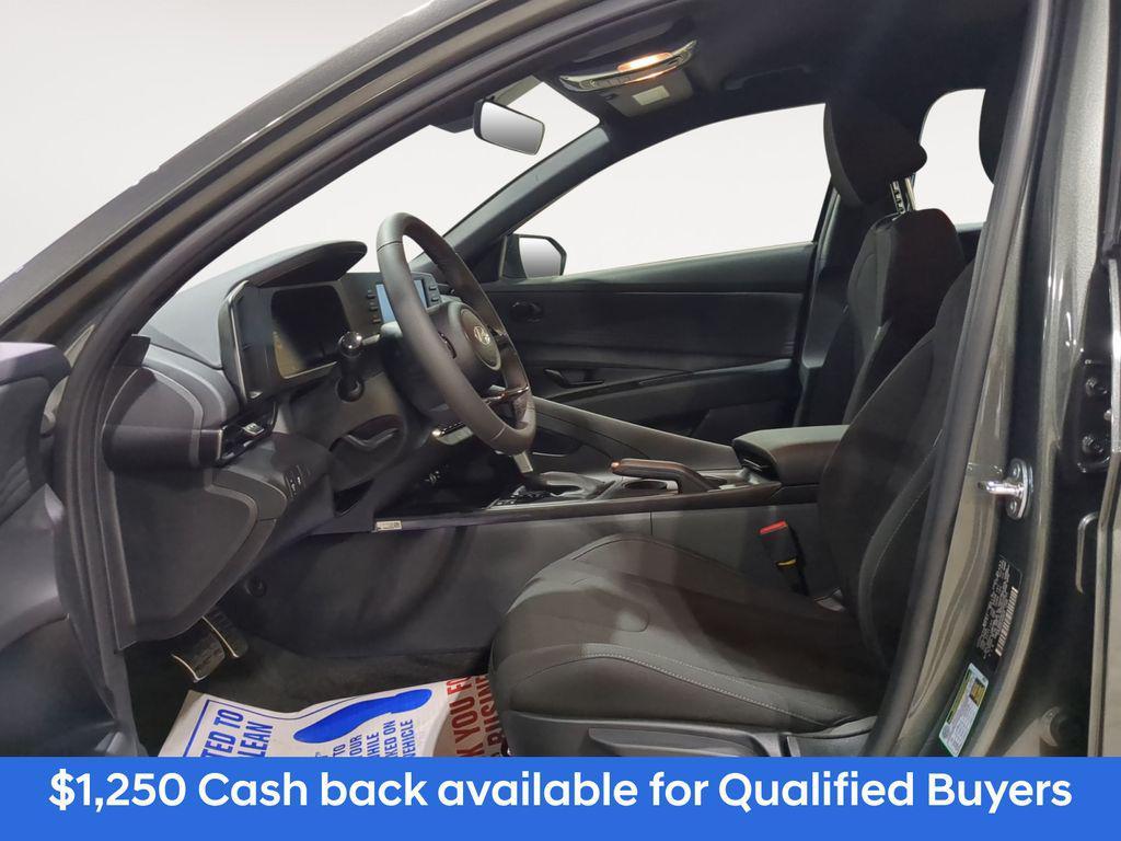 new 2025 Hyundai Elantra car, priced at $22,915