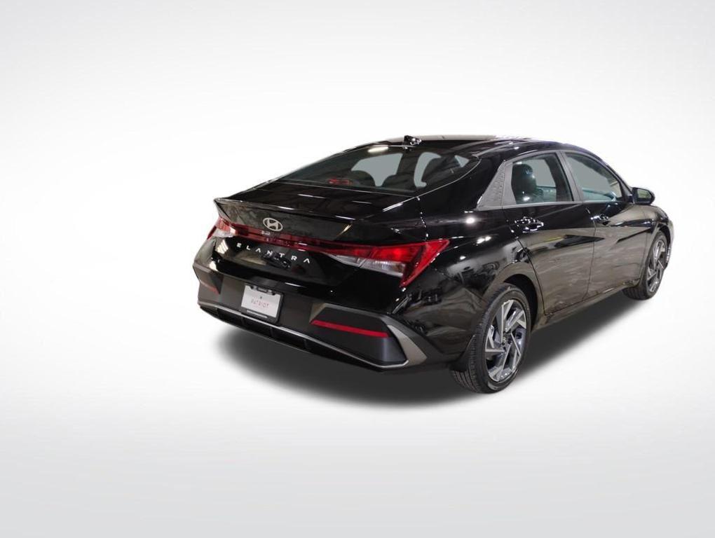 new 2025 Hyundai Elantra car, priced at $21,256