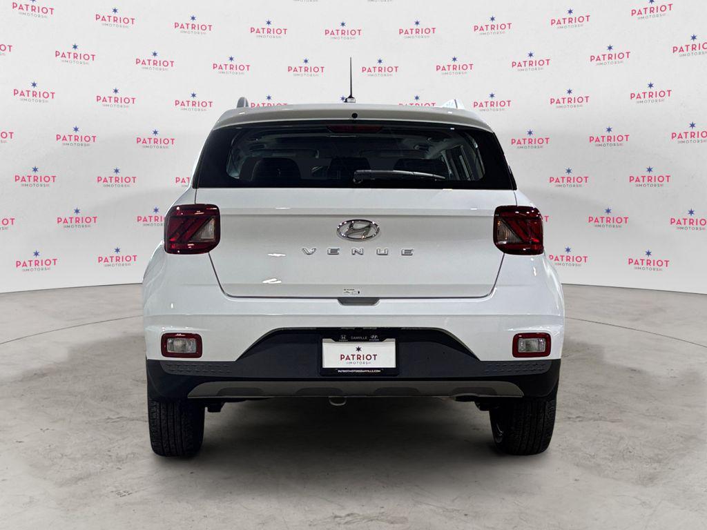 new 2025 Hyundai Venue car, priced at $21,275