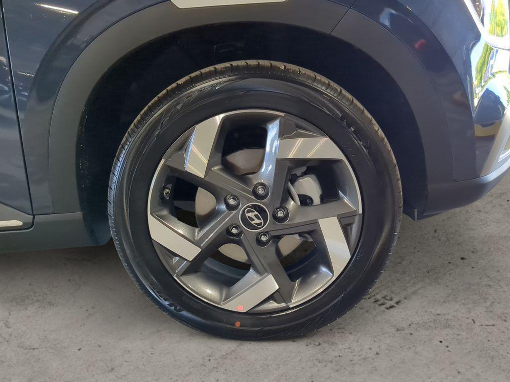 new 2025 Hyundai Venue car, priced at $22,472