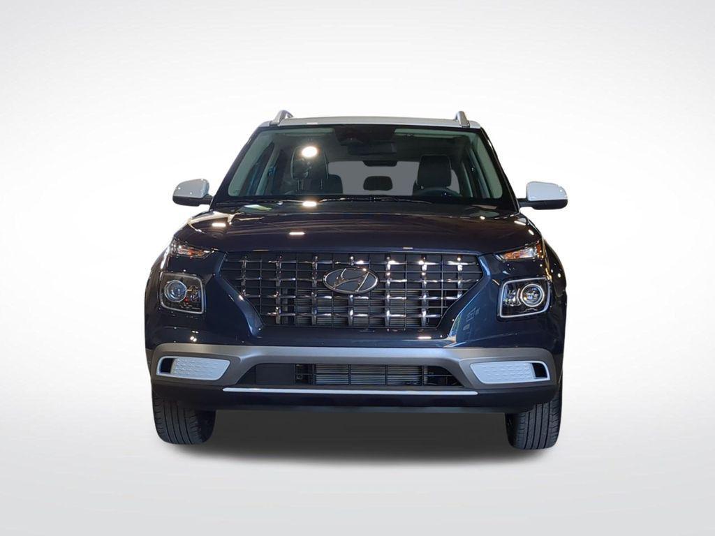 new 2025 Hyundai Venue car, priced at $22,472