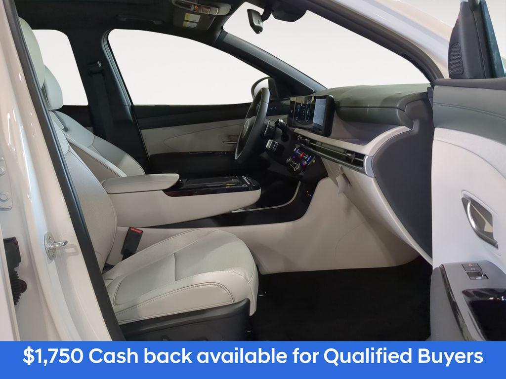 new 2025 Hyundai Tucson car, priced at $39,825
