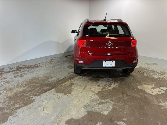 new 2025 Hyundai Venue car, priced at $21,718