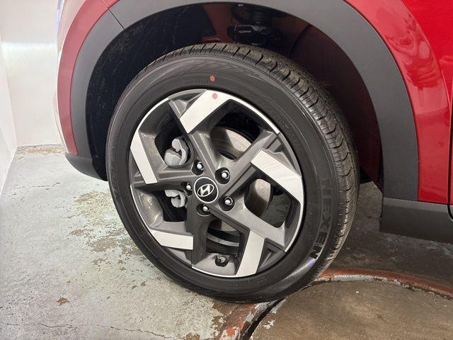 new 2025 Hyundai Venue car, priced at $21,718