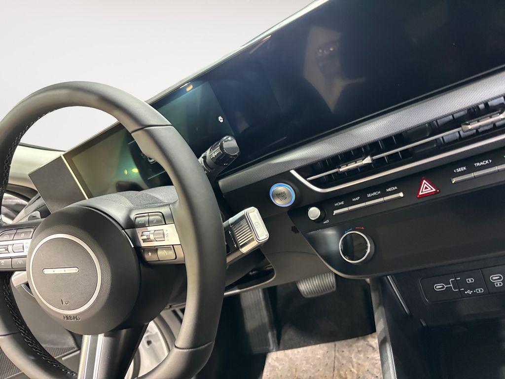 new 2025 Hyundai Sonata Hybrid car, priced at $32,483