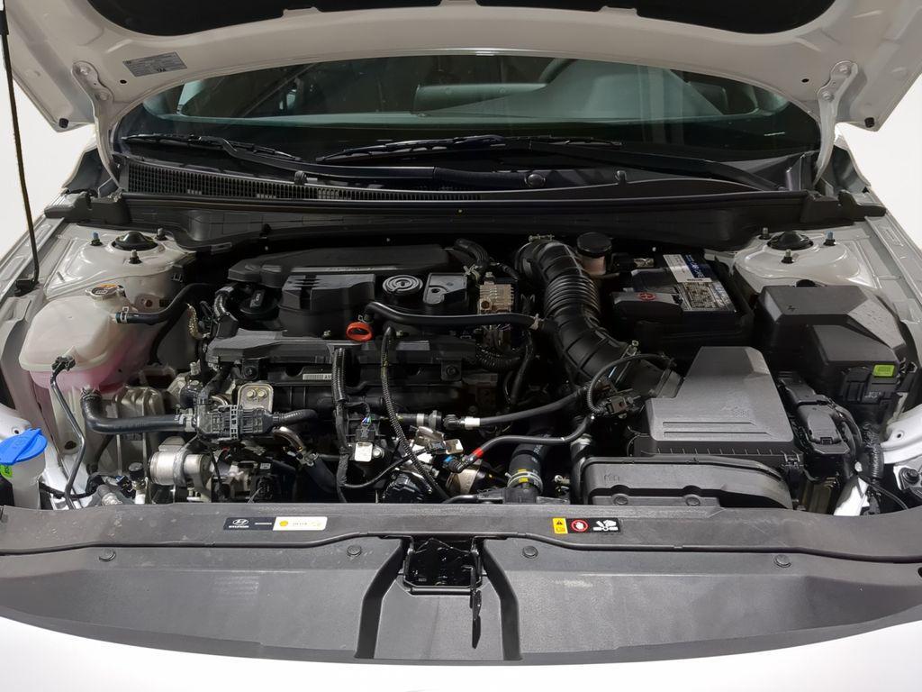 new 2025 Hyundai Elantra car, priced at $28,745