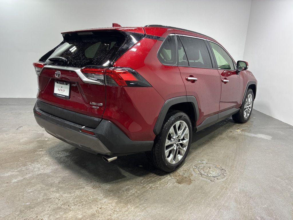 used 2020 Toyota RAV4 car, priced at $28,966