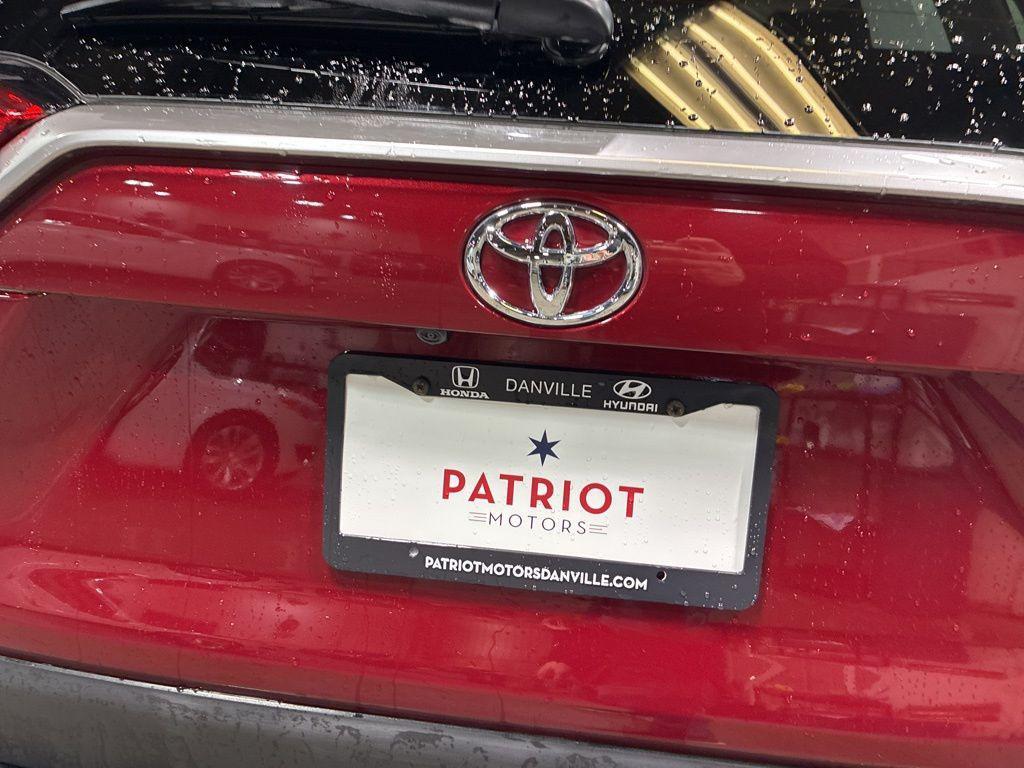 used 2020 Toyota RAV4 car, priced at $28,966