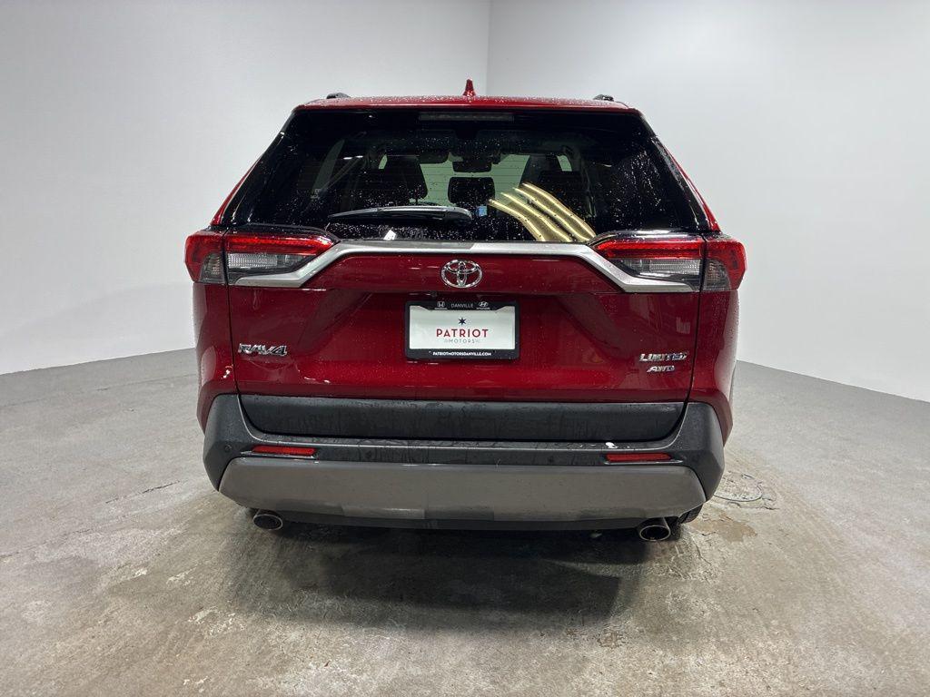 used 2020 Toyota RAV4 car, priced at $28,966