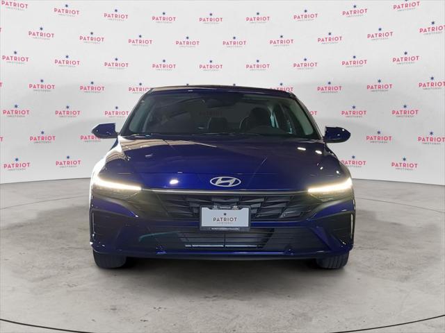 new 2025 Hyundai Elantra car, priced at $22,328