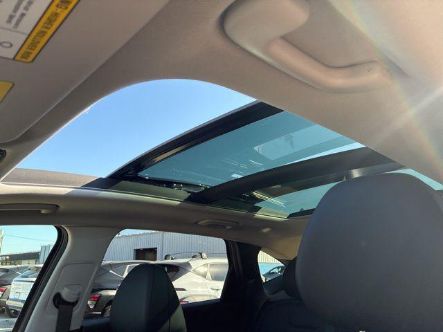 new 2026 Hyundai TUCSON Hybrid car, priced at $37,503