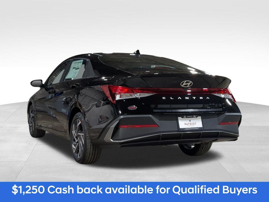 new 2025 Hyundai Elantra car, priced at $22,917