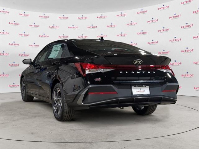 new 2025 Hyundai Elantra car, priced at $22,917