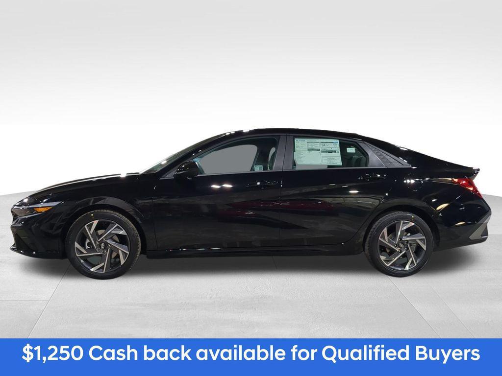 new 2025 Hyundai Elantra car, priced at $22,917