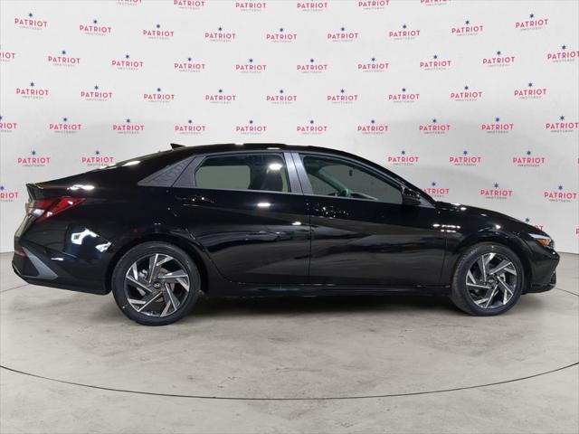new 2025 Hyundai Elantra car, priced at $22,917