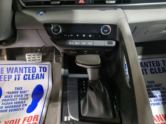 new 2025 Hyundai Elantra car, priced at $22,917