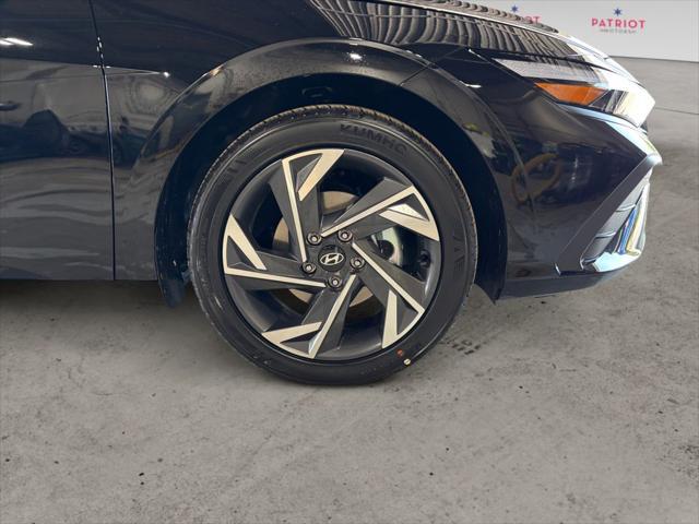 new 2025 Hyundai Elantra car, priced at $23,010