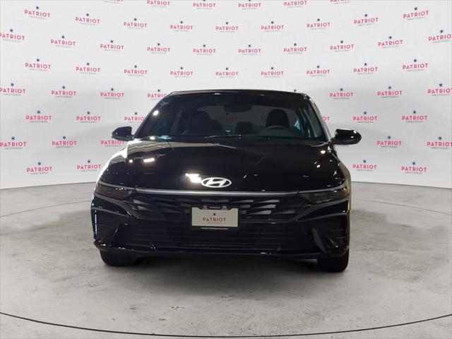 new 2025 Hyundai Elantra car, priced at $22,931
