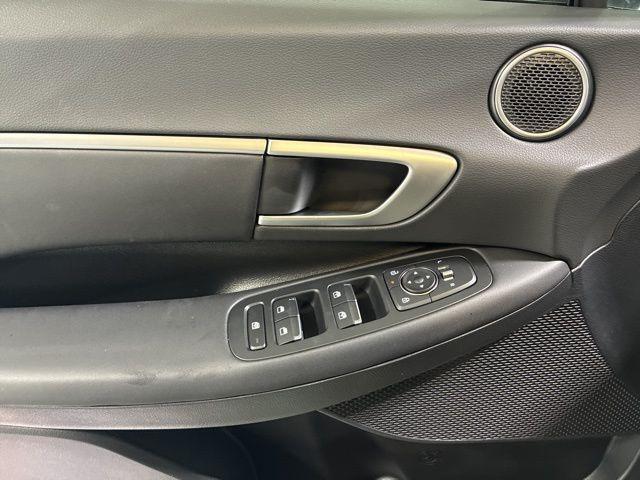 new 2025 Hyundai Sonata car, priced at $25,983