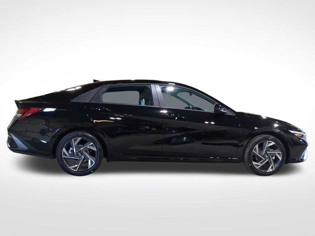 new 2025 Hyundai Elantra car, priced at $21,459