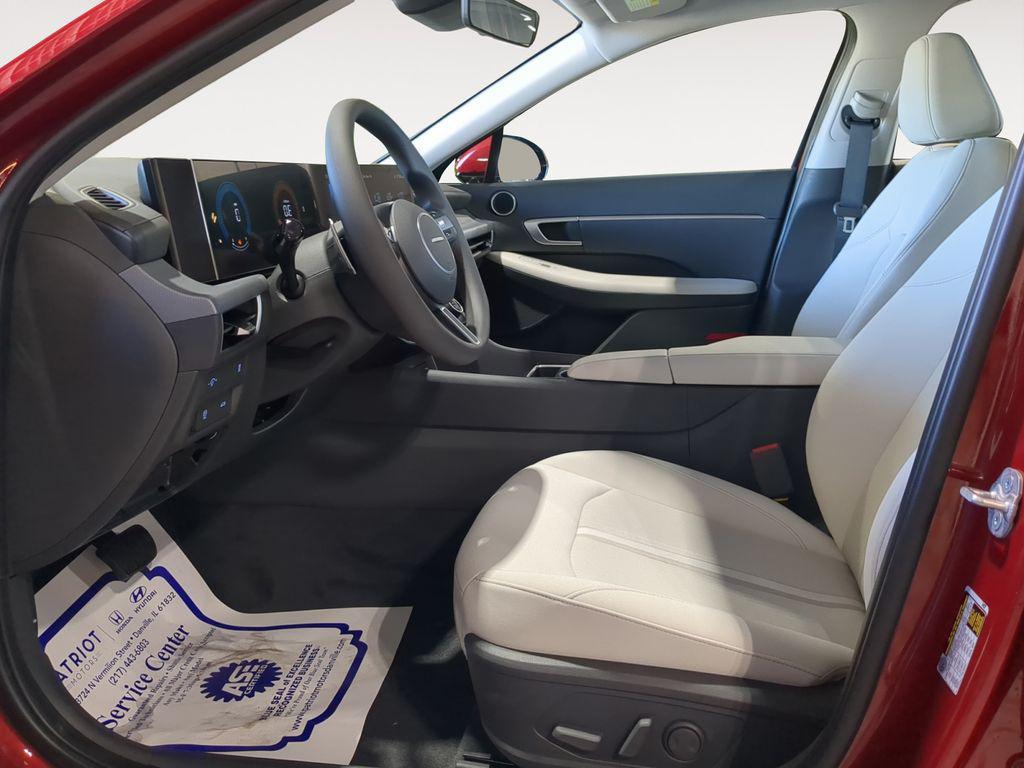 new 2025 Hyundai Sonata car, priced at $30,097