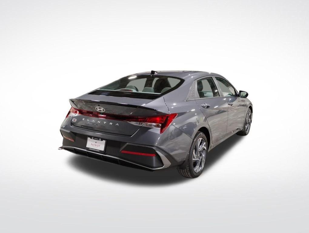 new 2025 Hyundai Elantra car, priced at $21,256