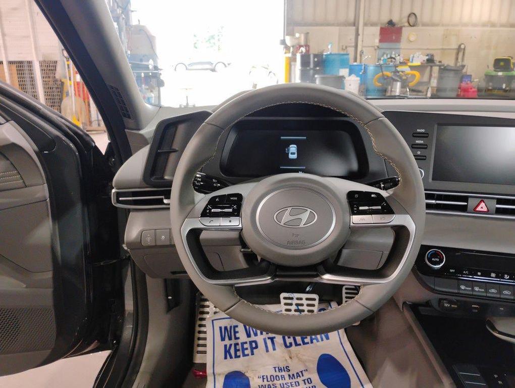 new 2025 Hyundai Elantra car, priced at $21,256
