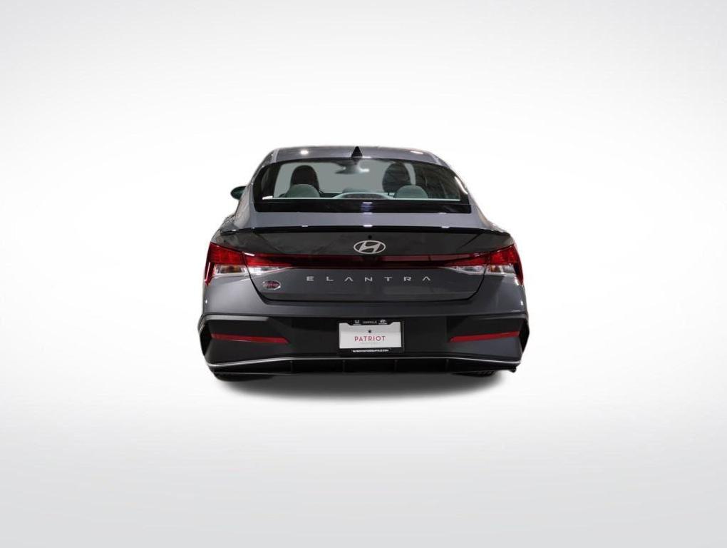 new 2025 Hyundai Elantra car, priced at $21,256