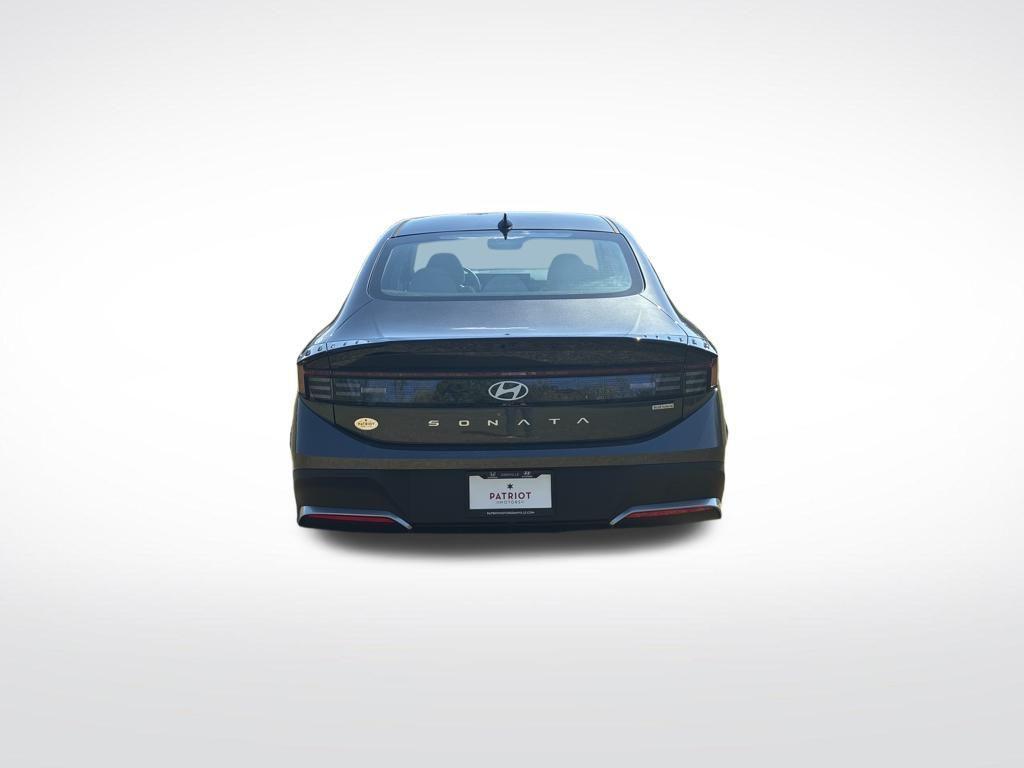 new 2026 Hyundai Sonata Hybrid car, priced at $29,442
