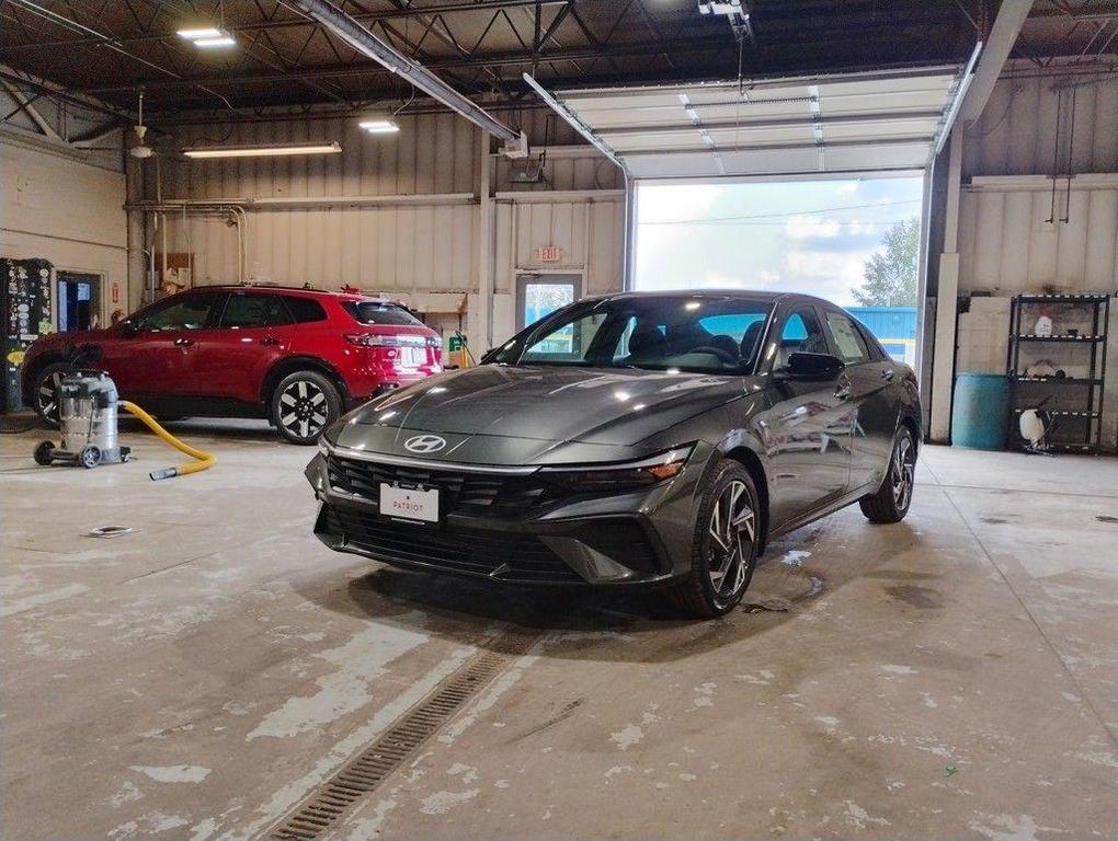 new 2025 Hyundai Elantra car, priced at $21,256